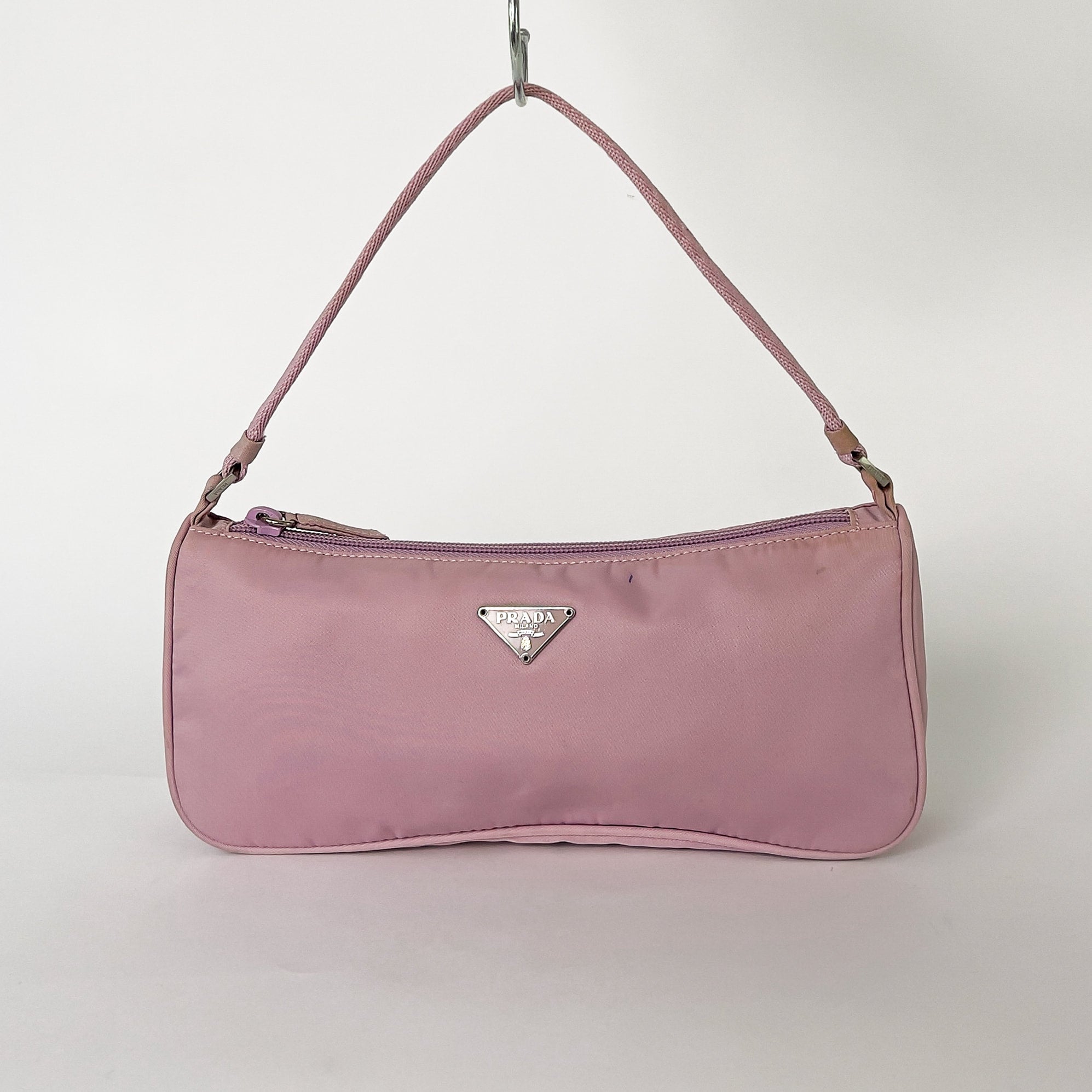Prada baby 2025 pink baguette bag